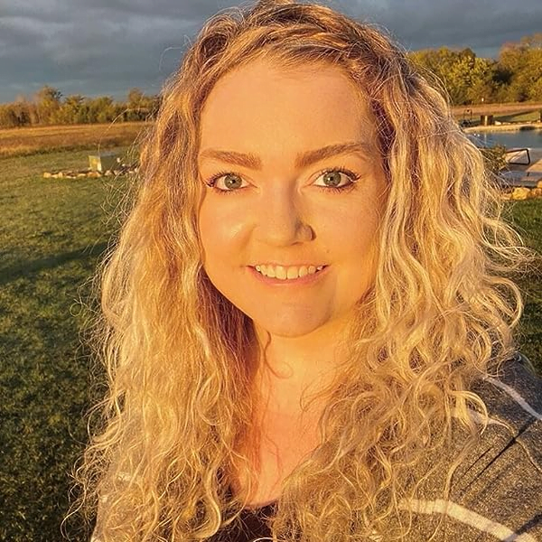 image-301 VERITY - (AUTOR) COLLEEN HOOVER EBOOK PDF