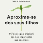 Ilustração que representa os 1000 dias do bebê, do ventre materno ao primeiro ano de vida, com gestante, recém‑nascido e família em um parque, destacando marcos de desenvolvimento e conceitos de epigenética.